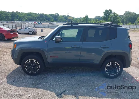 2016 Jeep Renegade Trailhawk z USA, uszkodzony, nr VIN ZACCJBCT3GPD17271